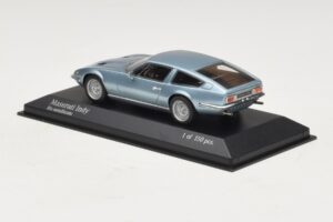 Maserati Indy Blue Metallic Minichamps 1:43 437123122 Metal - imagen 3 de 4