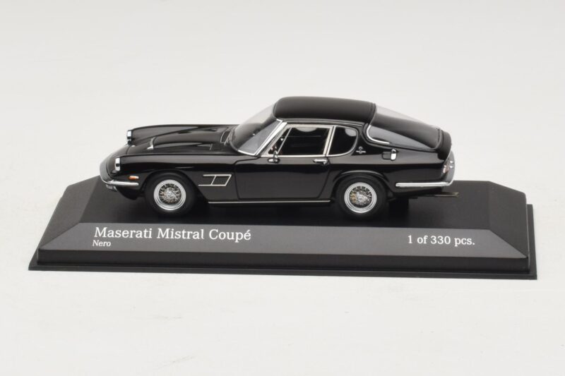 Maserati Mistral Negro Minichamps 1:43 437123421 Metal