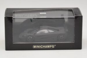 McLaren F1 GTR Prototype Negro Mate Con Llantas Negras Minichamps 1:43 MCLAREN009 Metal - imagen 3 de 4