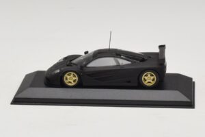 McLaren F1 GTR Prototype Negro Mate Con Llantas Doradas Minichamps 1:43 MCLAREN008 Metal - imagen 3 de 4