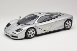 McLaren F1 Plata Minichamps 1:12 530133123 Metal