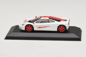 McLaren F1 Blanco Con Rayas Rojas Minichamps 1:43 MCLAREN003 Metal - imagen 4 de 4