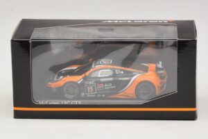 McLaren MP4-12C GT3 #15 Boutsen Racing Bovy / Broggi 24 Hours of Spa 2012 Minichamps 1:43 437121315 Metal - imagen 4 de 4