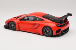 McLaren MP4-12C GT3 Rojo 2013 Minichamps 1:18 151121392 Metal - imagen 5 de 6