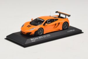 McLaren MP4-12C GT3 Street Naranja Minichamps 1:43 437121399 Metal - imagen 2 de 4