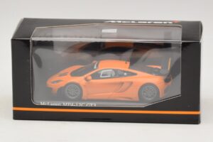 McLaren MP4-12C GT3 Street Naranja Minichamps 1:43 437121399 Metal - imagen 4 de 4