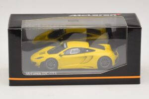 McLaren MP4-12C GT3 Street Amarillo Minichamps 1:43 437121396 Metal - imagen 4 de 4