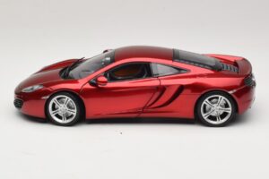 McLaren MP4-12C Rojo Metalizado Minichamps 1:18 110133022 Metal - imagen 4 de 8