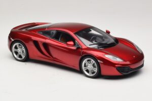 McLaren MP4-12C Rojo Metalizado Minichamps 1:18 110133022 Metal - imagen 6 de 8