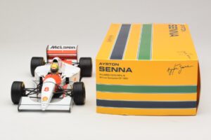 McLaren MP4/8 Ford #8 A. Senna Winner European GP 1993 Minichamps 1:18 540931818 Metal - imagen 3 de 7