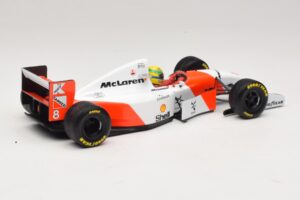 McLaren MP4/8 Ford #8 A. Senna Winner European GP 1993 Minichamps 1:18 540931818 Metal - imagen 6 de 7