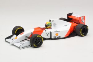 McLaren MP4/8 Ford #8 A. Senna Winner Japanese GP 1993 Minichamps 1:18 540931878 Metal