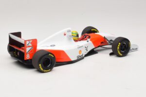McLaren MP4/8 Ford #8 A. Senna Winner Japanese GP 1993 Minichamps 1:18 540931878 Metal - imagen 6 de 7