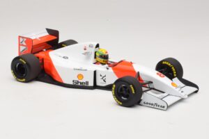 McLaren MP4/8 Ford #8 A. Senna Winner Japanese GP 1993 Minichamps 1:18 540931878 Metal - imagen 7 de 7