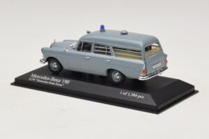 Mercedes 190 W110 Ambulancia DRK Minichamps 1:43 400037270 Metal - imagen 3 de 4