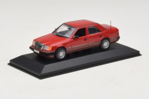 Mercedes 300D W124 Turbo Rojo Minichamps 1:43 3210 Metal - imagen 2 de 4