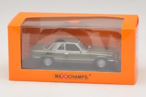 Mercedes 450 SLC C107 Verde Oscuro Metalizado Maxichamps 1:43 940033420 Metal - imagen 4 de 4