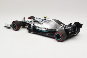 Mercedes AMG Petronas W10 #77 V. Bottas German GP 2019 Minichamps 1:18 110191177 Metal - imagen 5 de 7