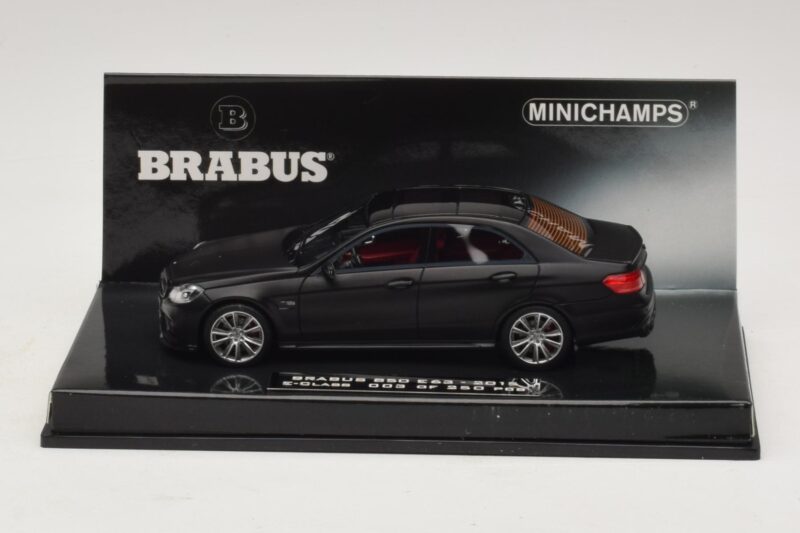 Mercedes Brabus 850 E63 W212 Negro Mate Minichamps 1:43 437034101 Metal