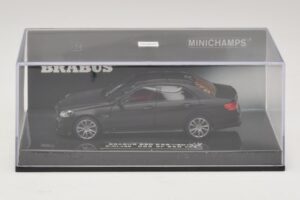 Mercedes Brabus 850 E63 W212 Negro Mate Minichamps 1:43 437034101 Metal - imagen 4 de 5