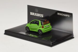 Mercedes Brabus Ultimate 120 Verde Minichamps 1:43 437032700 Metal - imagen 3 de 5