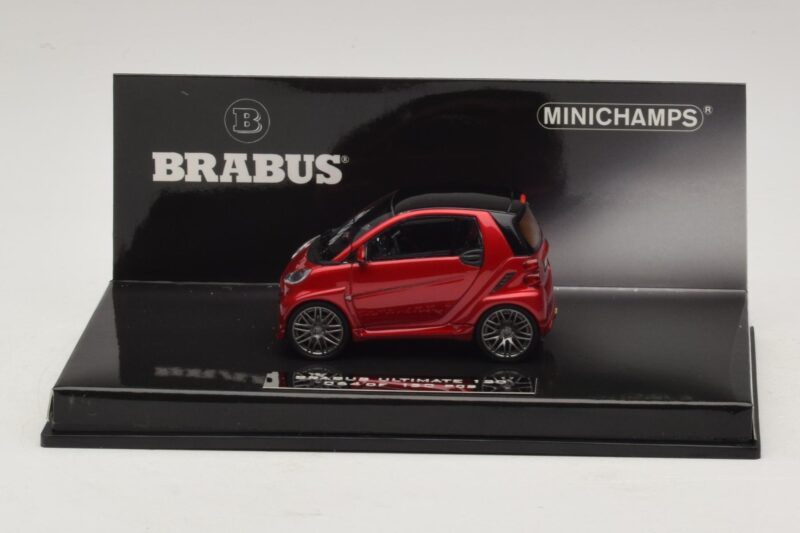 Mercedes Brabus Ultimate 120 Rojo Minichamps 1:43 Mercedes Brabus Ultimate 120 Rojo Minichamps 1:43 437032701 Metal