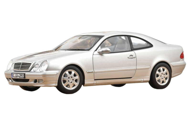 Mercedes CLK C208 Brilliant Silver Norev 1:18 Mercedes CLK C208 Brilliant Silver Norev 1:18 183335 Metal