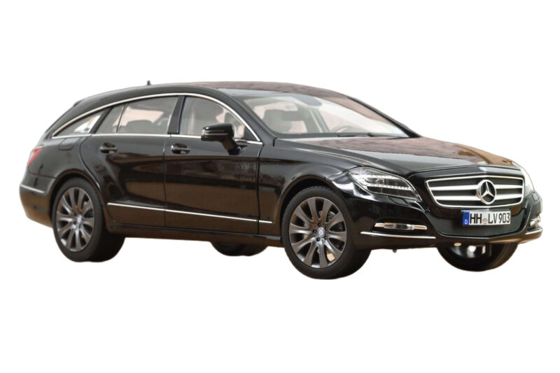 Mercedes CLS Shooting Brake X218 Obsidian Black Metallic Norev 1:18 183944 Metal