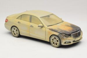 Mercedes E-Class W212 Quemado Dubái Auto De Arte Minichamps 1:18 MB008 Metal - imagen 4 de 6