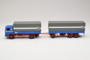 Mercedes LP1620 Pritschenzug Fern Schnell Gut Minichamps 1:43 499034820 Metal - imagen 3 de 6