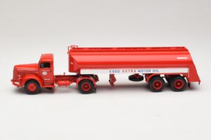 Mercedes LS315 Tanksattelzug Esso Minichamps 1:43 499034770 Metal - imagen 3 de 6