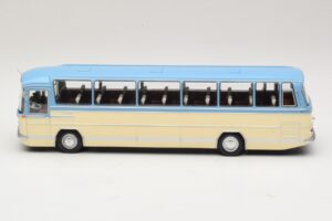 Mercedes O302 Azul Crema Minichamps 1:43 439035181 Metal - imagen 3 de 6