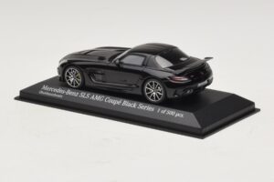Mercedes SLS AMG C197 Black Series Negro Metalizado Minichamps 1:43 437033020 Metal - imagen 3 de 4