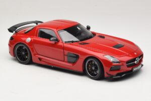 Mercedes SLS AMG C197 Black Series Rojo Minichamps 1:18 110033022 Metal - imagen 6 de 8