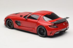 Mercedes SLS AMG C197 Black Series Rojo Minichamps 1:18 110033022 Metal - imagen 7 de 8