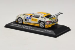 Mercedes SLS AMG GT3 #21 Rowe Racing Hartung / Heyer Nurburgring 24 Hours 2013 Minichamps 1:43 410133221 Metal - imagen 3 de 4