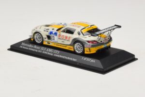 Mercedes SLS AMG GT3 #23 Rowe Racing Arnold / Roloff Nurburgring 24 Hours 2013 Minichamps 1:43 410133223 Metal - imagen 3 de 4