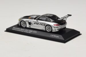 Mercedes SLS AMG GT3 #96 M. Hakkinen / R. Arnold 6 Hours of Zhuhai 2011 Minichamps 1:43 410113296 Metal - imagen 3 de 4