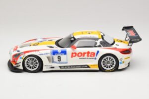 Mercedes SLS AMG GT3 #9 B. Schneider / J. Bleekemolen Black Falcon 24 Hours of Nurburgring Winner 2013 Minichamps 1:18 151133 - imagen 3 de 6