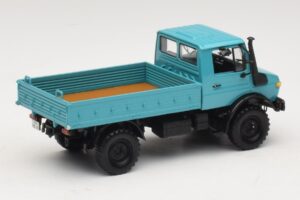 Mercedes Unimog 1300 L Camión de Plataforma Azul Minichamps 1:43 439033020 Metal - imagen 2 de 6