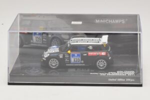 Mini Cooper Dörr Motorsport #139 Hahn / Holoch 24 Hours of Nürburgring 2011 Minichamps 1:43 437112139 Metal - imagen 4 de 5