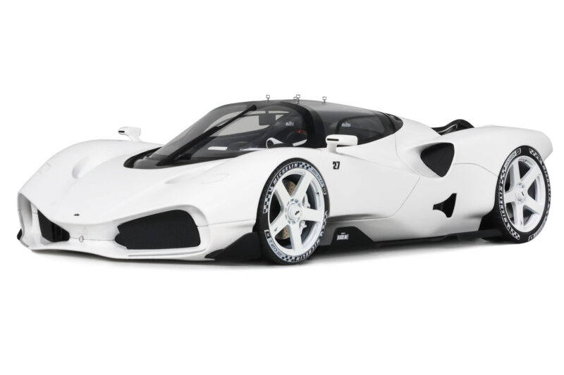 Nilu27 Nilu Super White GT Spirit 1:18 GT578 Resina