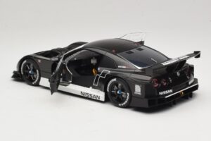 Nissan GT-R R35 Stealth Model Gran Turismo 5 AUTOart 1:18 81041 Metal - imagen 5 de 9