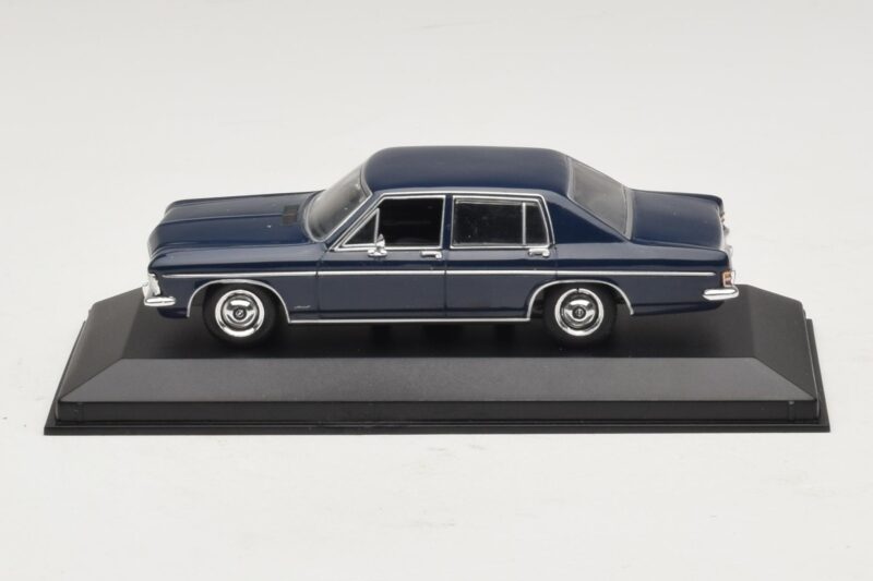 Opel Diplomat A Azul Oscuro Minichamps 1:43 DIPLOMAT001 Metal