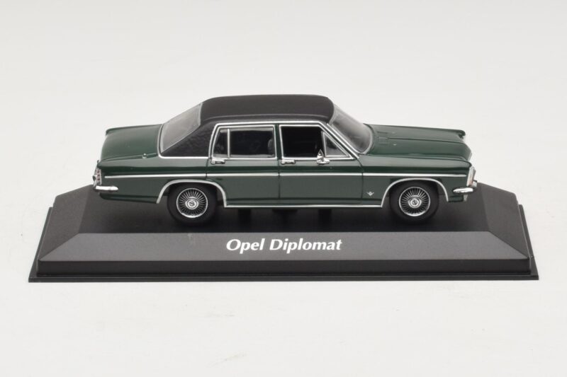 Opel Diplomat B Verde Oscuro Maxichamps 1:43 940046070 Metal