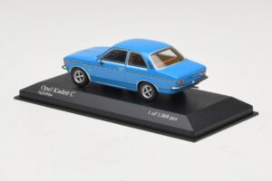 Opel Kadett C Azul Minichamps 1:43 400048101 Metal - imagen 3 de 4