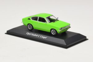 Opel Kadett C Coupe Verde Maxichamps 1:43 940045621 Metal - imagen 3 de 4