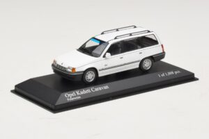 Opel Kadett E Caravan Blanco Minichamps 1:43 400045911 Metal - imagen 2 de 4