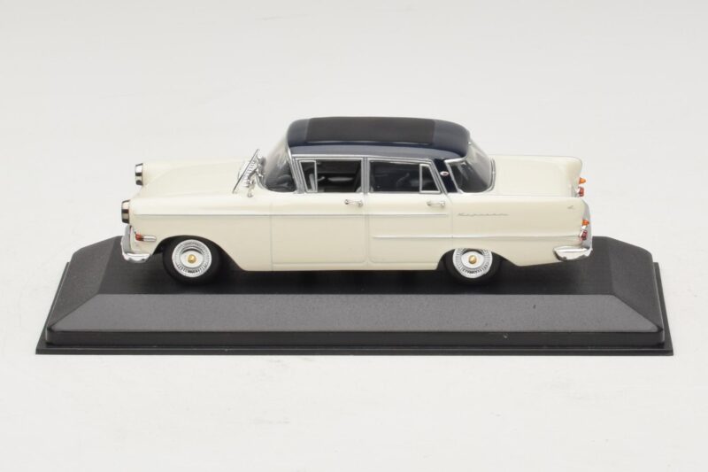 Opel Kapitan A Blanco Minichamps 1:43 400048000 Metal