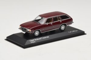 Opel Rekord D Caravan Rojo Minichamps 1:43 400044012 Metal - imagen 2 de 4
